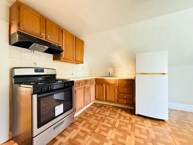 property at 35 Kingston St