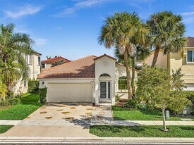 357 NW 154 Ave in Pembroke Pines, FL - Building Photo