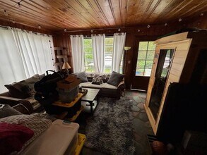 122 Saratoga Ave in Ballston Spa, NY - Building Photo - Building Photo