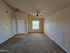 12036 Copper Head Ln in El Paso, TX - Building Photo - Building Photo