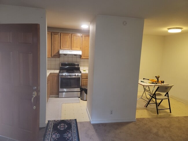 73 Woodrow St, Unit 73