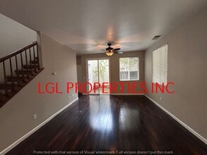3060 Tice Creek Way in Sacramento, CA - Building Photo - Building Photo