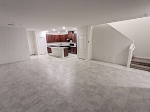 3291 Pergusa Dr in Henderson, NV - Building Photo - Building Photo