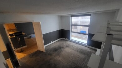 151 E Washington St, Unit 326 in Orlando, FL - Building Photo - Building Photo