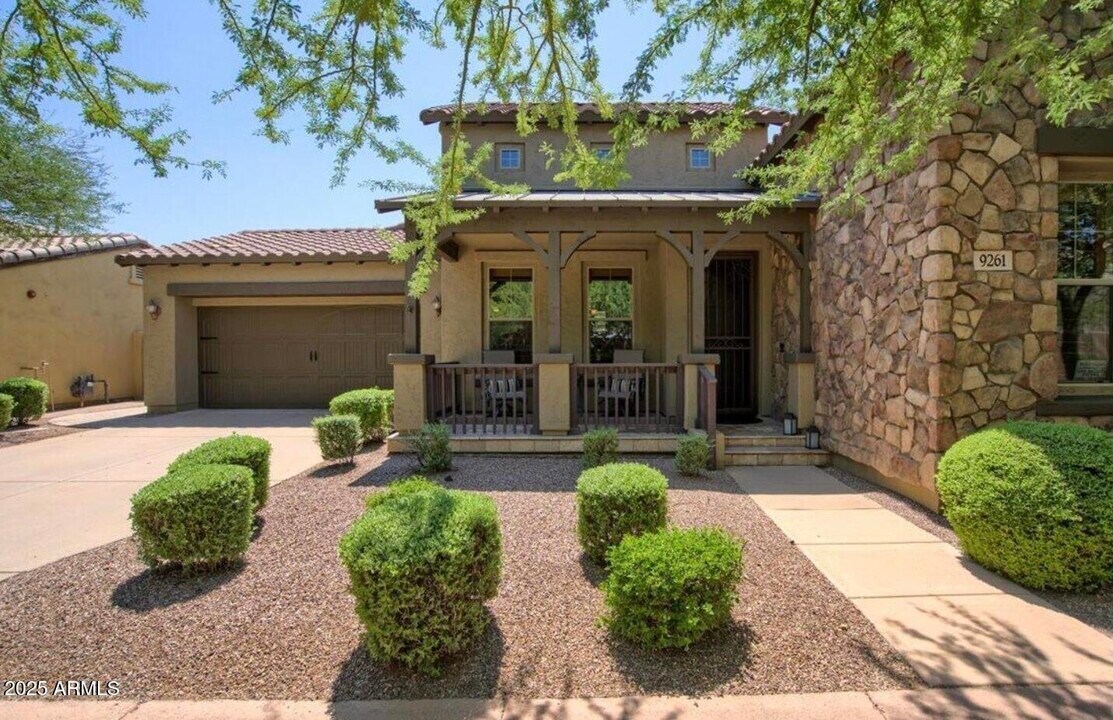 9261 E Desert Arroyos in Scottsdale, AZ - Building Photo