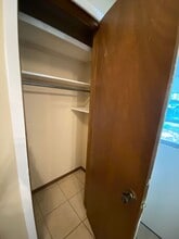 1356 E Lakewood St in Springfield, MO - Building Photo - Building Photo