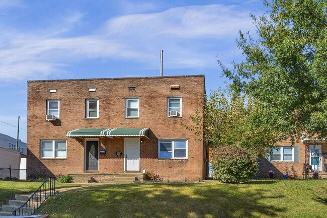 property at 1722 Yakona Rd