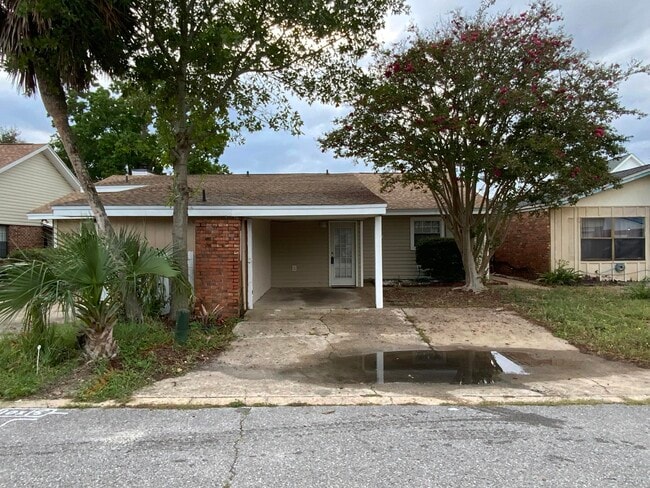 property at 223 Indian Oaks Dr