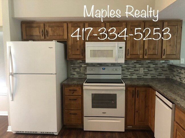 property at 33 Golfshores Dr