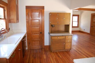 6842-6844 N Figueroa St in Los Angeles, CA - Foto de edificio - Building Photo