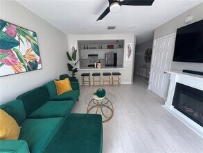 3713 W Cass St in Tampa, FL - Building Photo - Building Photo