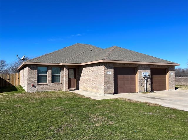property at 941 Robineta Ln