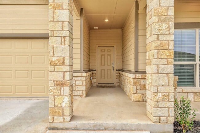 401 Yemen Rd in Taylor, TX - Building Photo - Building Photo