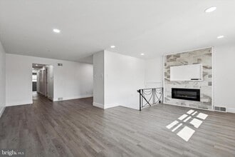 2155 Benson St in Philadelphia, PA - Building Photo - Building Photo