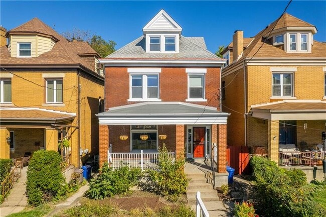 property at 5625 Wellesley Ave