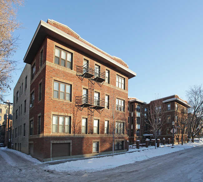 The Tazewell Condominiums in St. Paul, MN - Building Photo - Building Photo