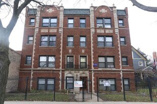 4349 N Damen Ave, Unit 701 in Chicago, IL - Building Photo