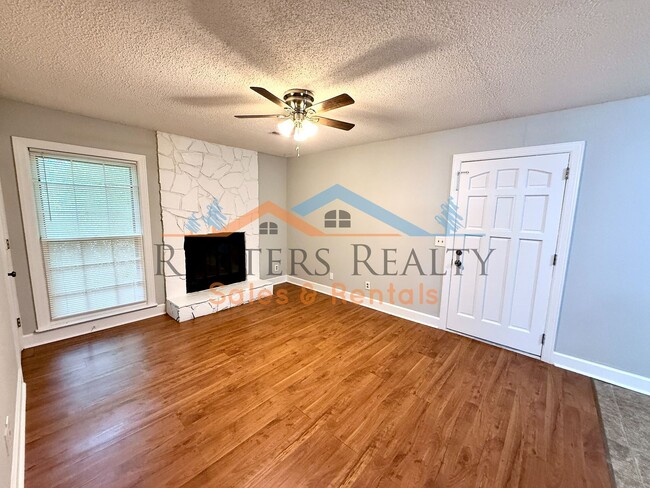 property at 2105 Epworth Dr NE