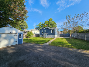 619 Birdseye St in Stratford, CT - Building Photo - Building Photo