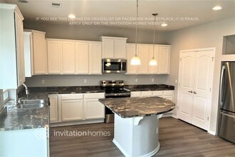 5521 Liverpool St in Denver, CO - Building Photo - Building Photo