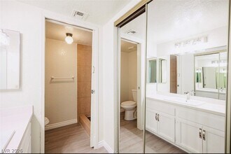 5336 Mancos Ct in Las Vegas, NV - Building Photo - Building Photo