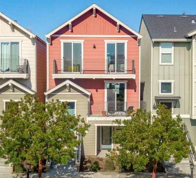 property at 40916 Gramercy Terrace