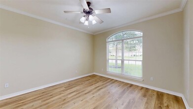 511 Fraternity Row in College Station, TX - Building Photo - Building Photo