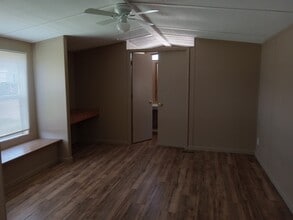 3677 S Pere Marquette Hwy in Ludington, MI - Building Photo - Building Photo