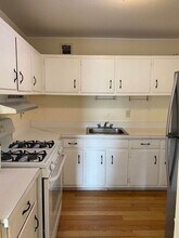 8 Juniper St in Brookline, MA - Building Photo - Building Photo