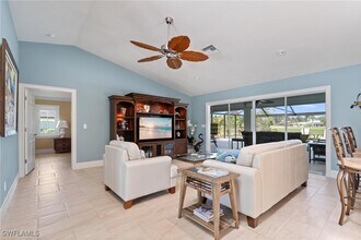 1972 Countess Ct in Naples, FL - Building Photo - Building Photo