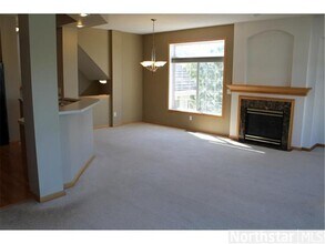 2407 Eagle Trace Ln in Woodbury, MN - Building Photo - Building Photo