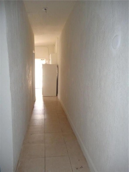2204 Atlanta St, Unit 3 in Hollywood, FL - Building Photo - Building Photo