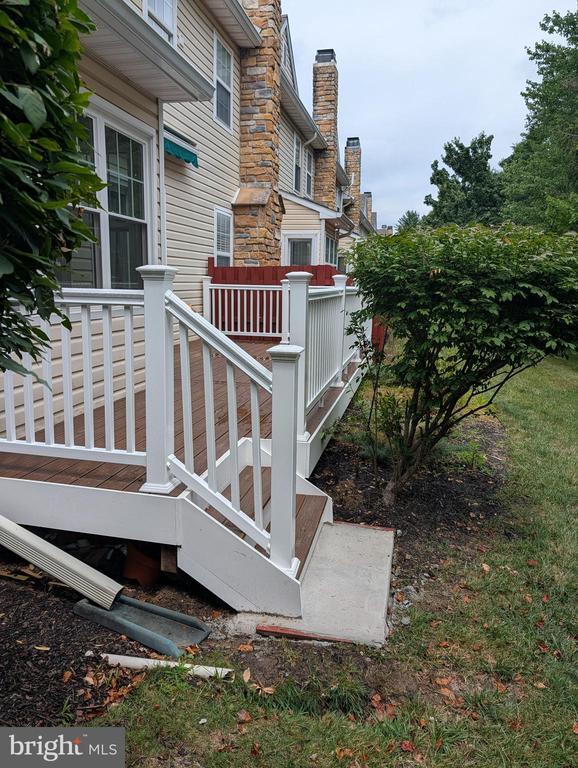 property at 123 Shoal Creek Dr