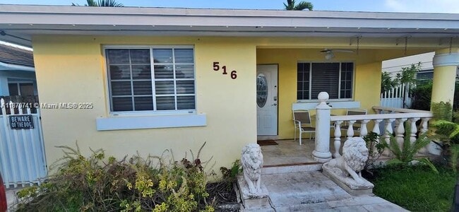 property at 516 E 28th St