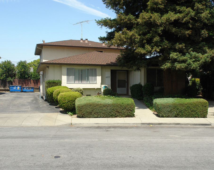 425 Firloch Ave in Sunnyvale, CA - Building Photo