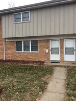 25 Holly Dr in Belleville, IL - Building Photo