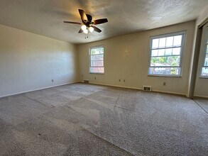 454 Mower Dr in Plum, PA - Building Photo - Building Photo