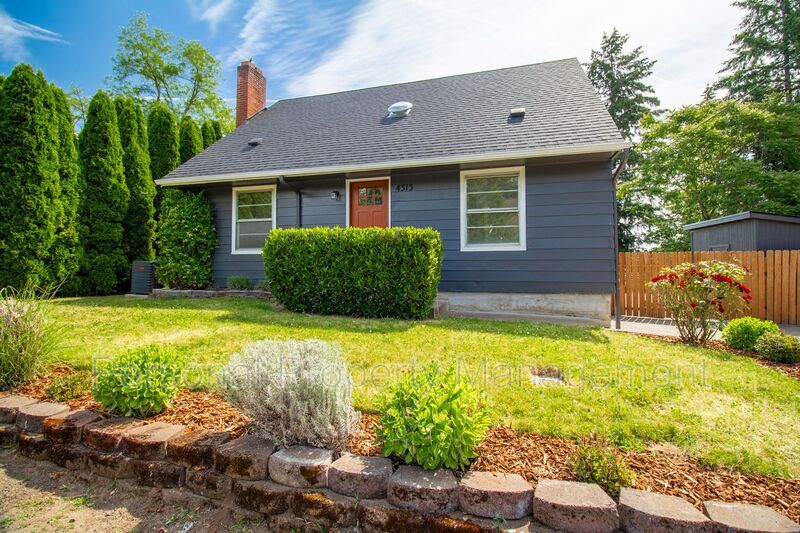 4313 NE Valley View Ln in Vancouver, WA - Building Photo