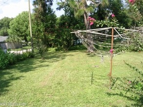 2652 Merwyn Rd in Jacksonville, FL - Foto de edificio - Building Photo