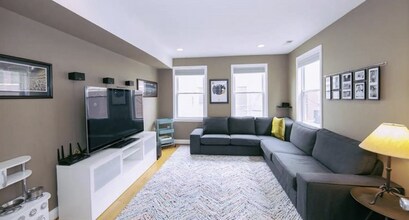 317 I St NE in Washington, DC - Building Photo - Building Photo