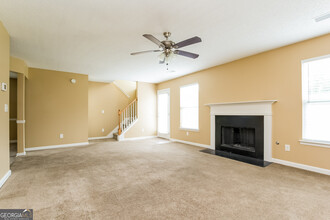 8858 Seneca Rd in Palmetto, GA - Building Photo - Building Photo