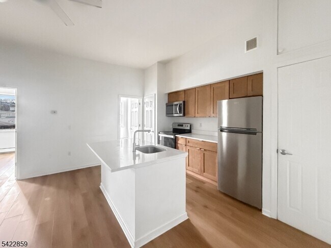 403 S Main St in Phillipsburg, NJ - Building Photo - Building Photo