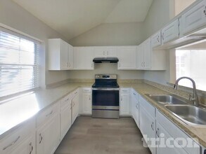 1638 Tuley St in Cedar Hill, TX - Building Photo - Building Photo