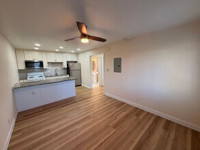 2844 Rio Linda Blvd in Sacramento, CA - Building Photo - Building Photo