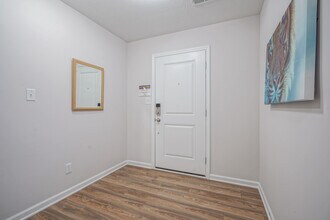 2901 W New York St in Indianapolis, IN - Building Photo - Building Photo