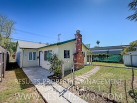 133 Clinton Ave in Roseville, CA - Building Photo