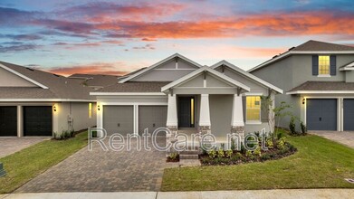 2029 Axel St in Minneola, FL - Foto de edificio - Building Photo