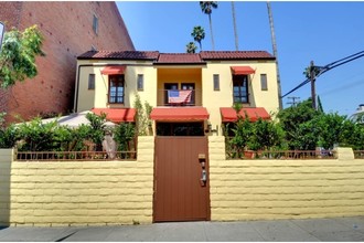 1861 N Wilton Pl in Los Angeles, CA - Building Photo - Building Photo