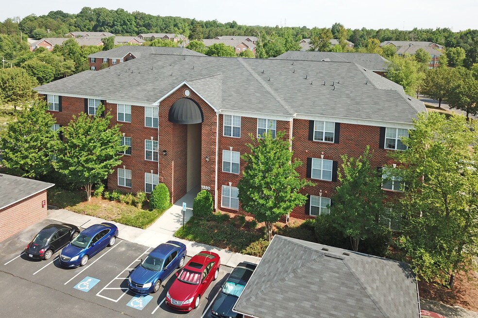 Mason Manor Apartments High Point, NC Apartments For Rent