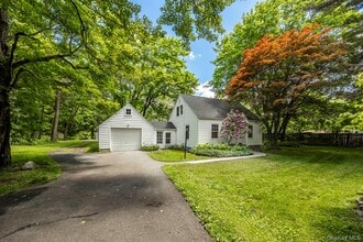 6232 NY-82 in Stanfordville, NY - Building Photo - Building Photo